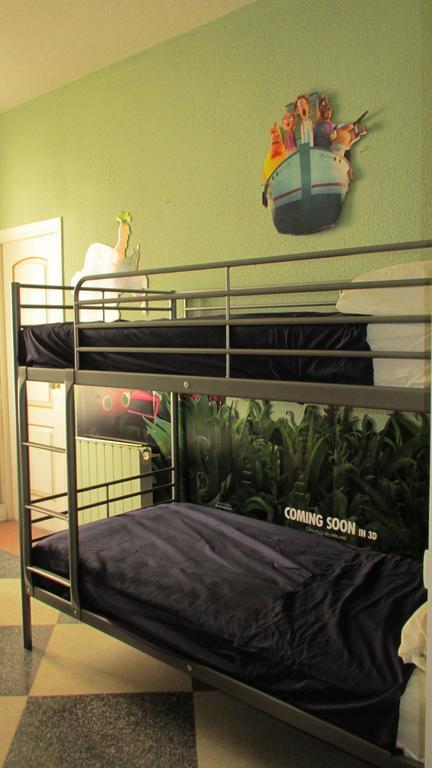 San Juan Hostel Мадрид Номер фото