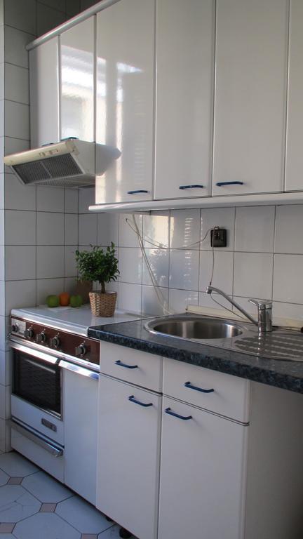 San Juan Hostel Мадрид Экстерьер фото